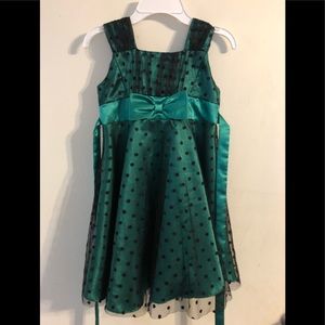 Girls dress size 6